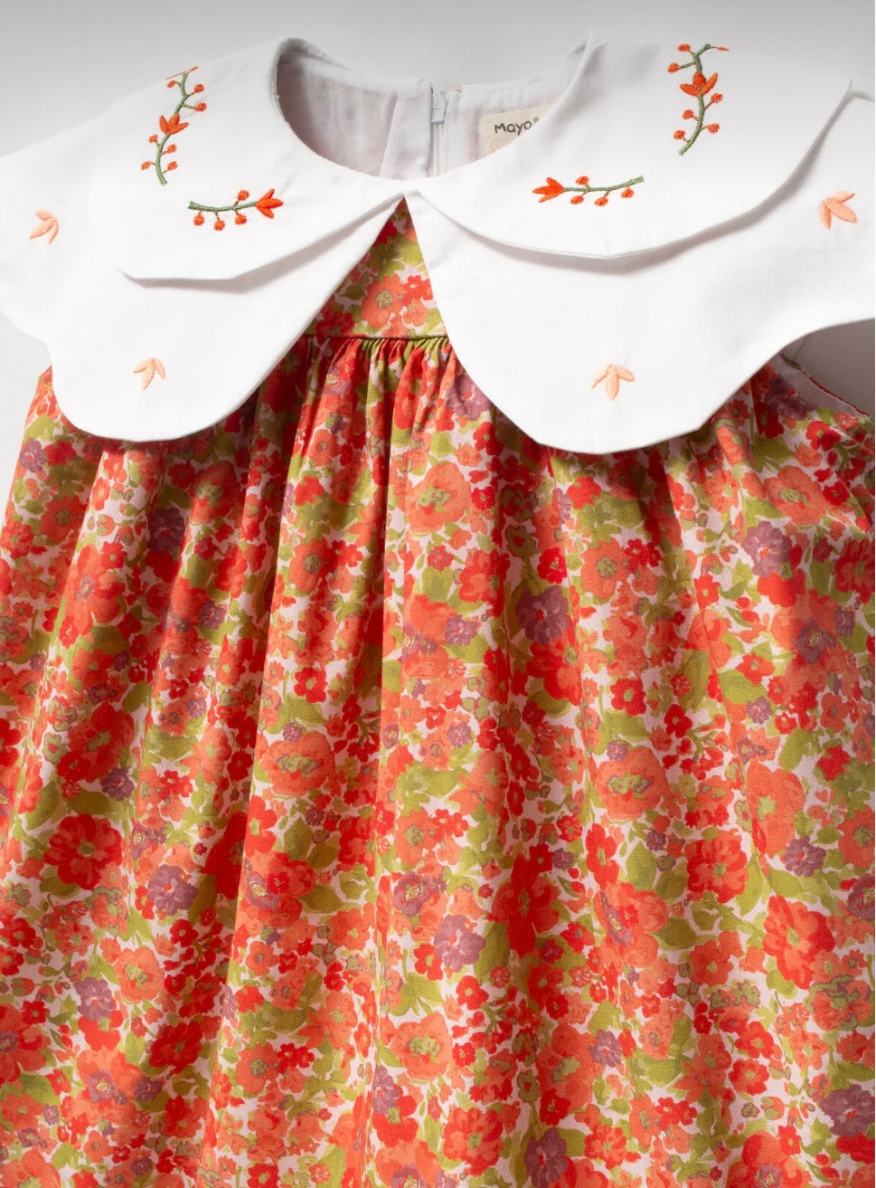 Collar Embroidery Floral Pattern
Summer Sleeveless Girls Dress