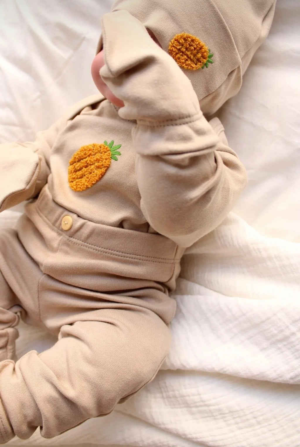 Pineapple Soft Newborn Set 🍍