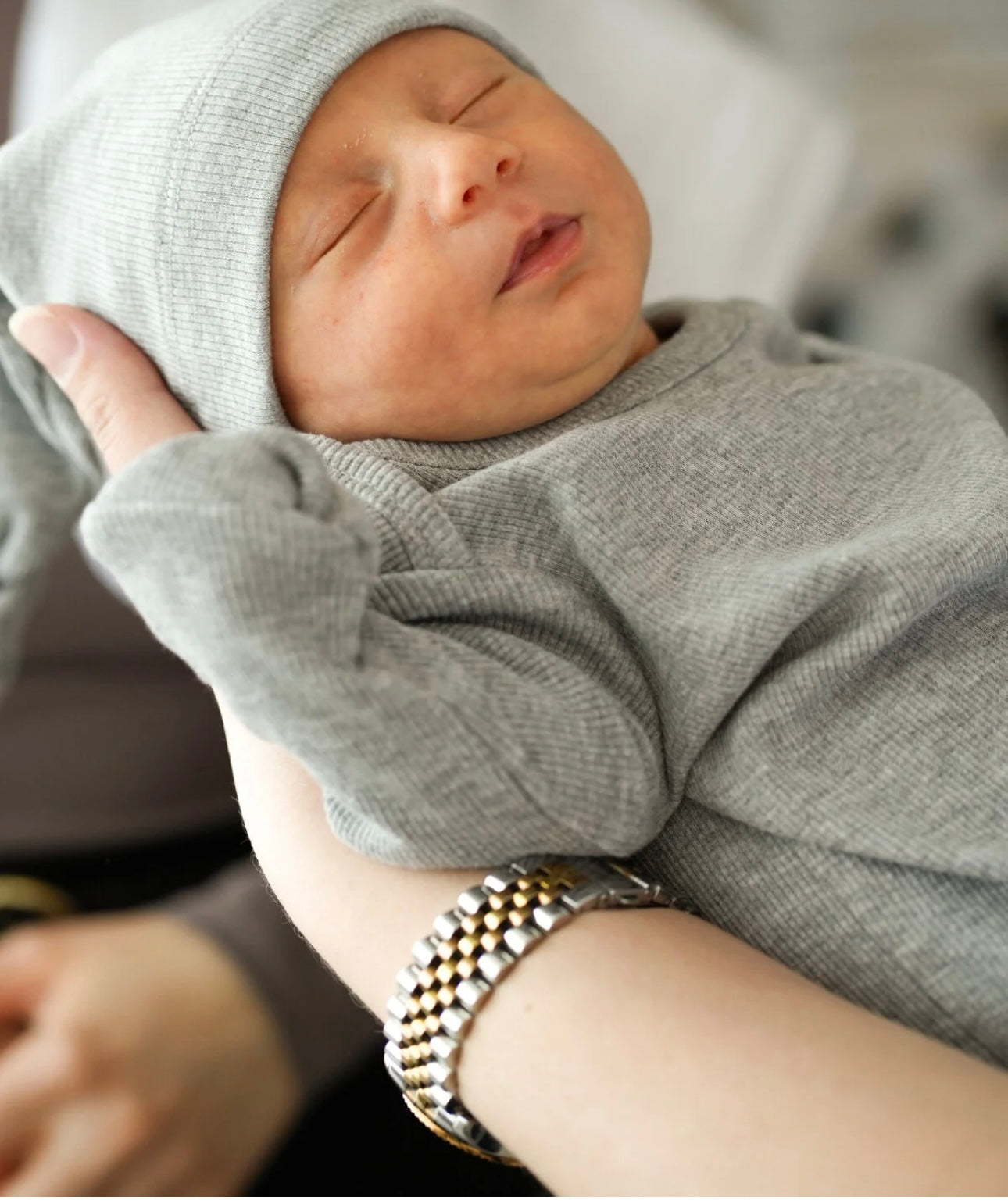 Ribbed and Bottom Tie Baby Bodysuit and Beanie Set 100% Cotton - Easy Bottom Opening Design